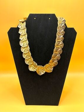 Vintage Kenneth Jay Lane KJL Matte Gold Gingko Leaf Bib Choker Necklace 18”